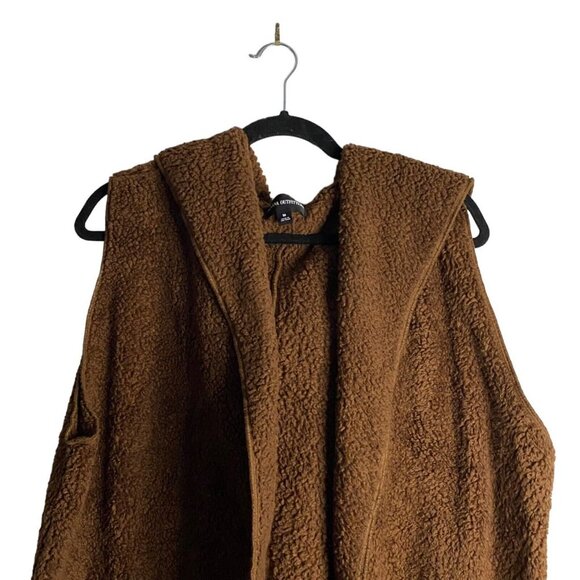 Zenana Outfitters Women's Teddy Long Line Sleeveless Hooded Cardigan - Picture 2 of 7